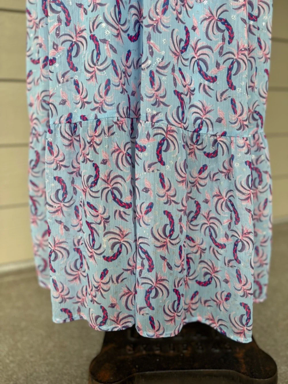 Women’s Axara Paris Dress Size L Boho Fairy Wrap Style Feminine V Neck Midi - Picture 3 of 10